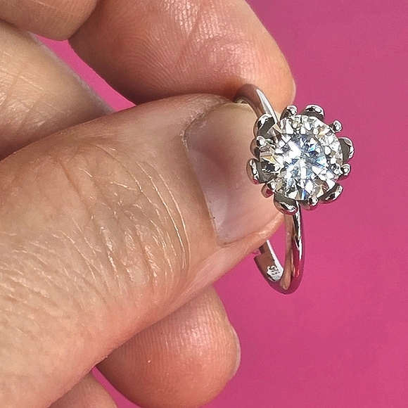 GH Color 8mm Moissanite 925 Sterling Silver Ring Sz 8.25 (adjustable) - Picture 2 of 8